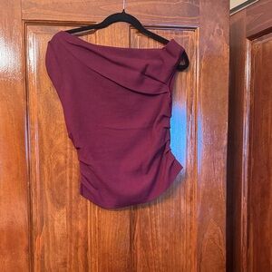 Le Lis Deep Red Knit Top